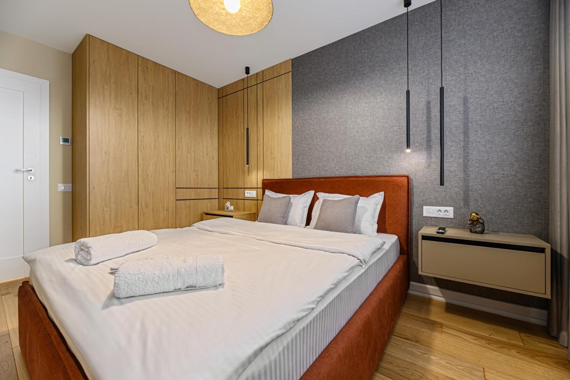 B-Holiday Luxury Apartments Urban Plaza Braşov Exterior foto