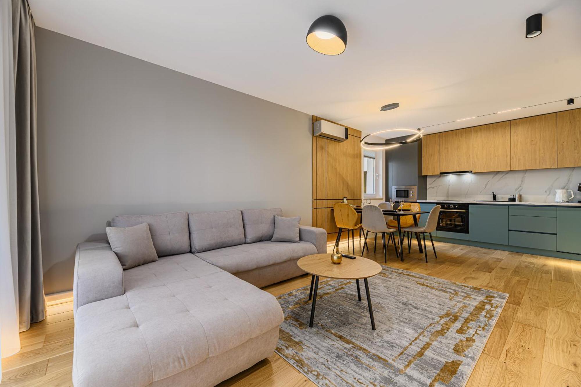 B-Holiday Luxury Apartments Urban Plaza Braşov Exterior foto