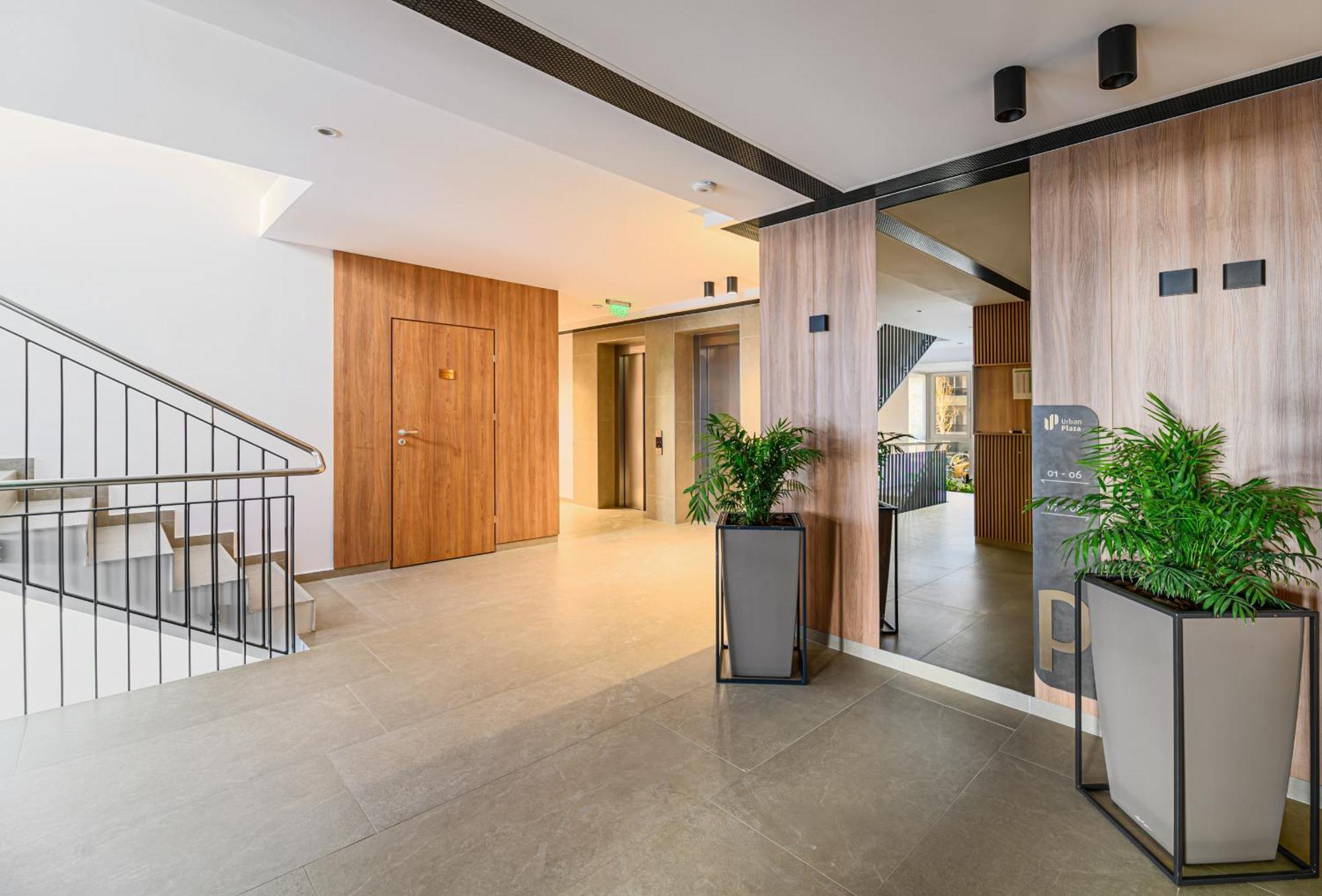 B-Holiday Luxury Apartments Urban Plaza Braşov Exterior foto